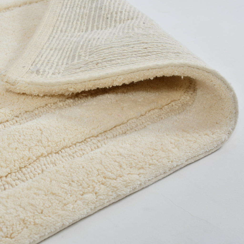 Classic Cotton Bath Mat with Anti-Slip - 50x80cm, Ivory